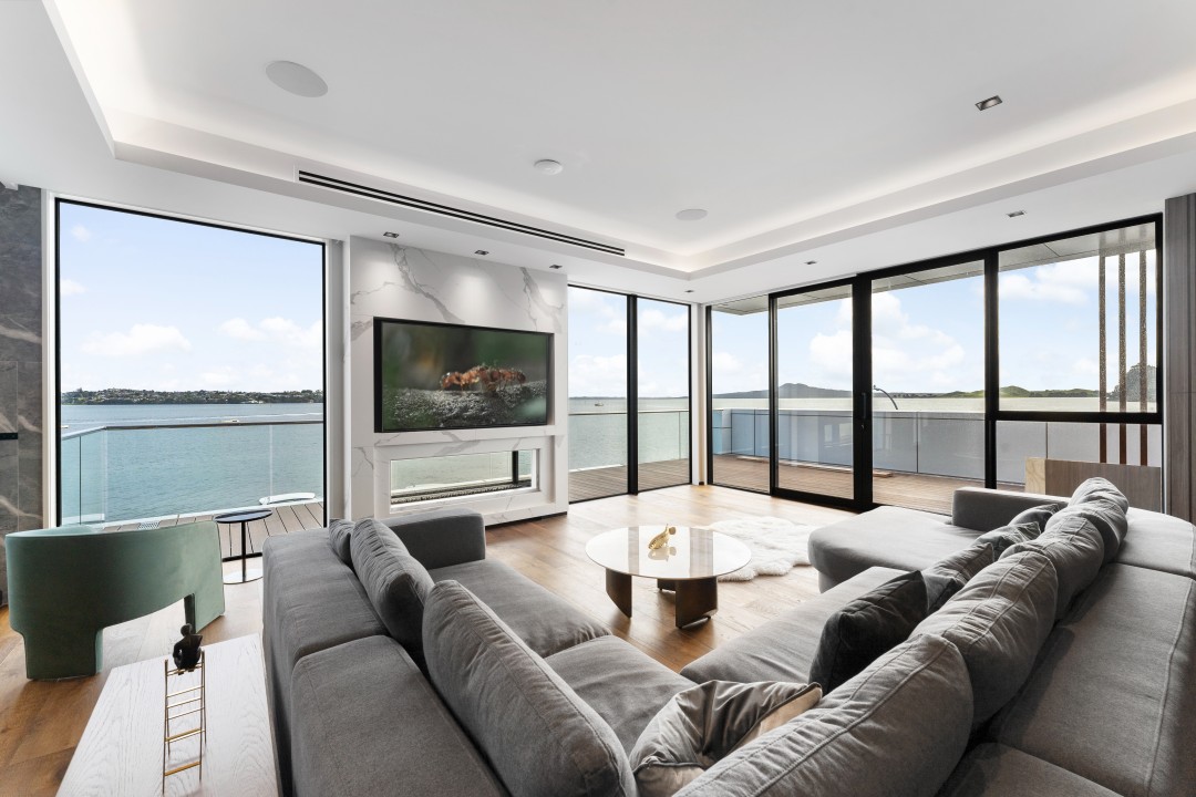 Natural light and airflow